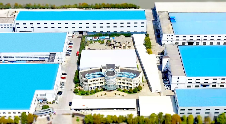 集研發(fā)、生產(chǎn)、銷售于一體 現(xiàn)代化智能加工基地